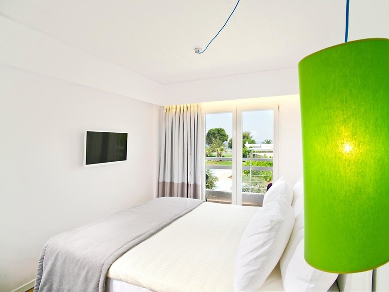 Marathon Beach Resort 6