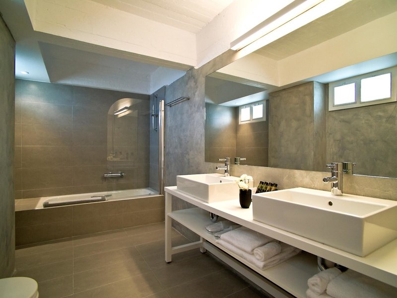 Marathon Beach Resort 8