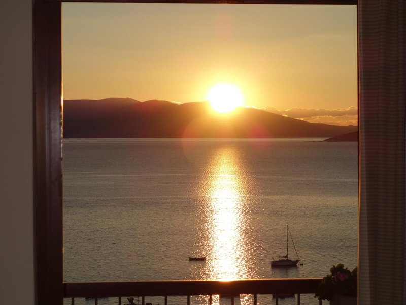 John & George 9 - Beach