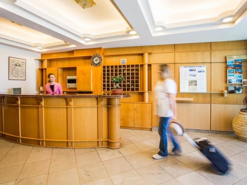 John & George 24 - Lounge / Lobby