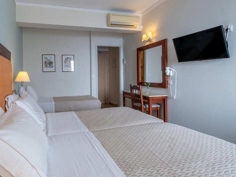 John & George 42 - Room Example