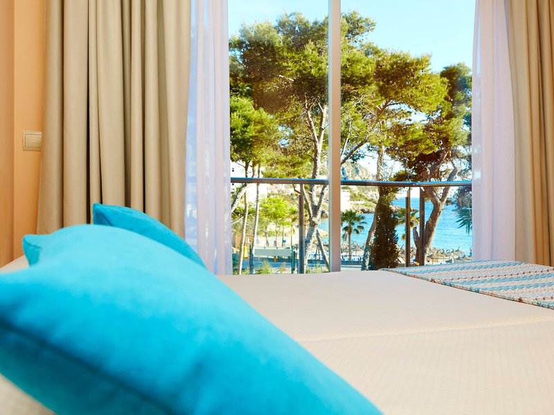 Universal Hotel Aquamarin 40