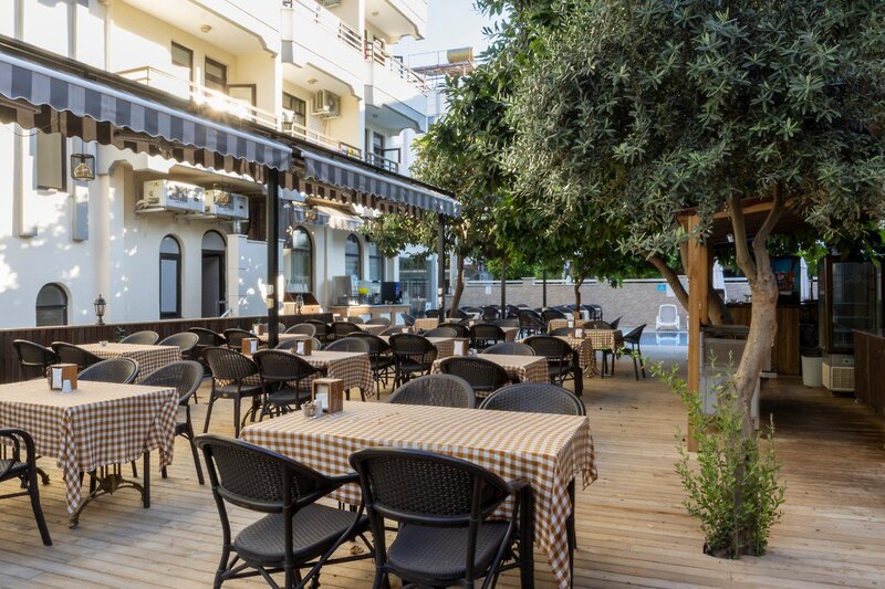 Kandelor Hotel 12