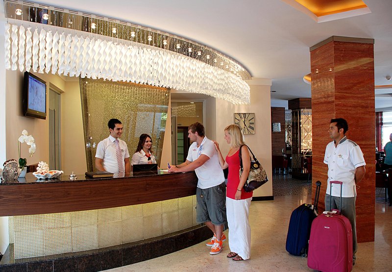 Grand Okan Hotel 8