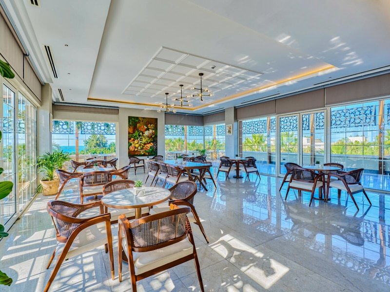 Güral Premier Belek 44