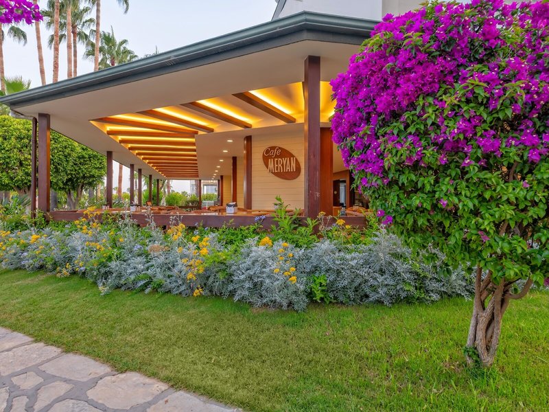 Meryan Hotel 28
