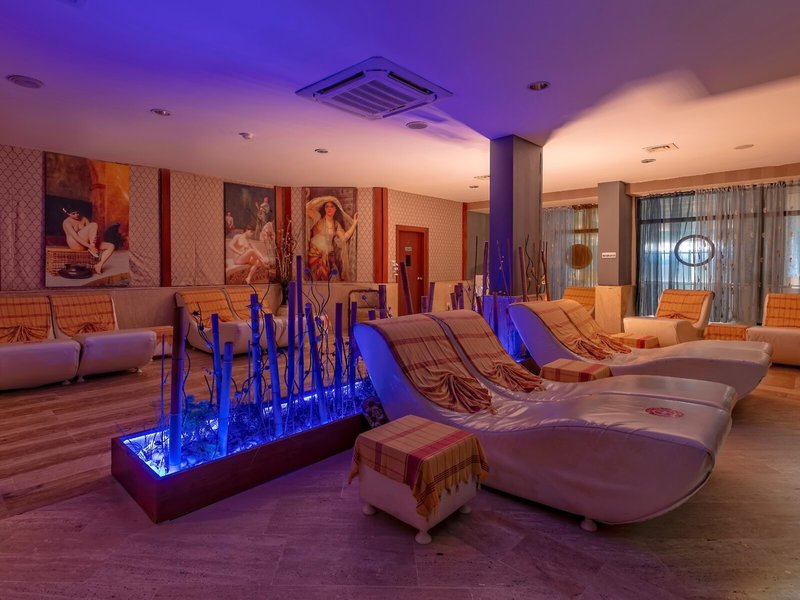 Meryan Hotel 37
