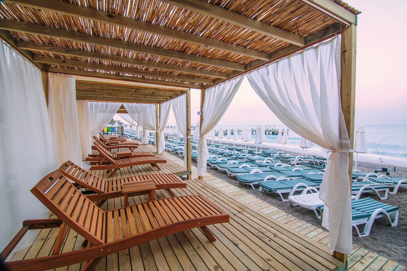 Meryan Hotel 8