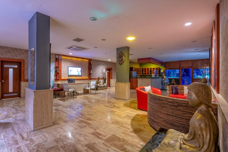 Meryan Hotel 21
