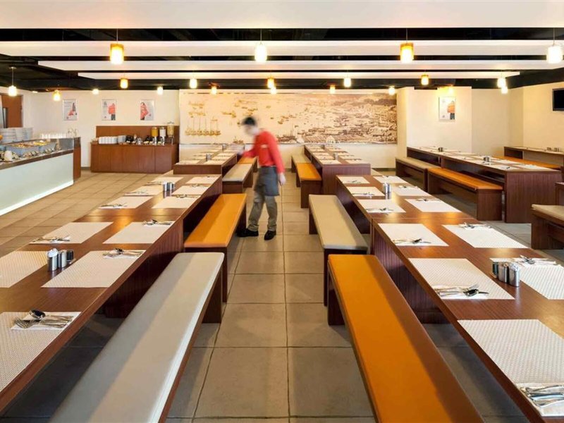 ibis Hong Kong North Point Hotel 14