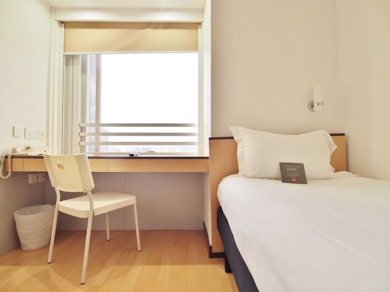 ibis Hong Kong North Point Hotel 23