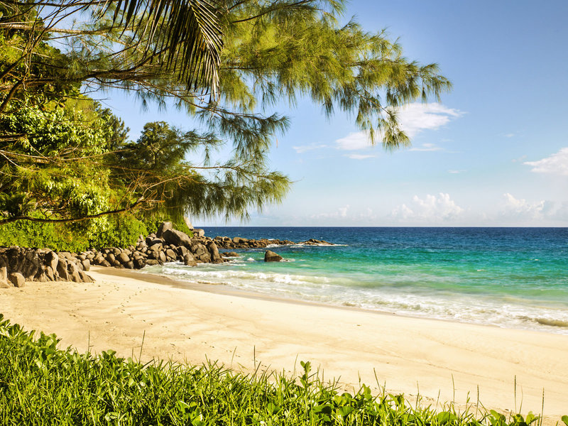 Carana Beach Hotel 6