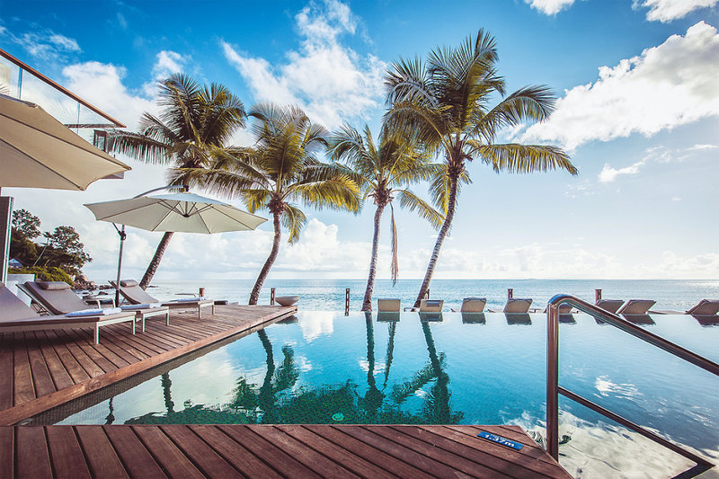 Carana Beach Hotel 1