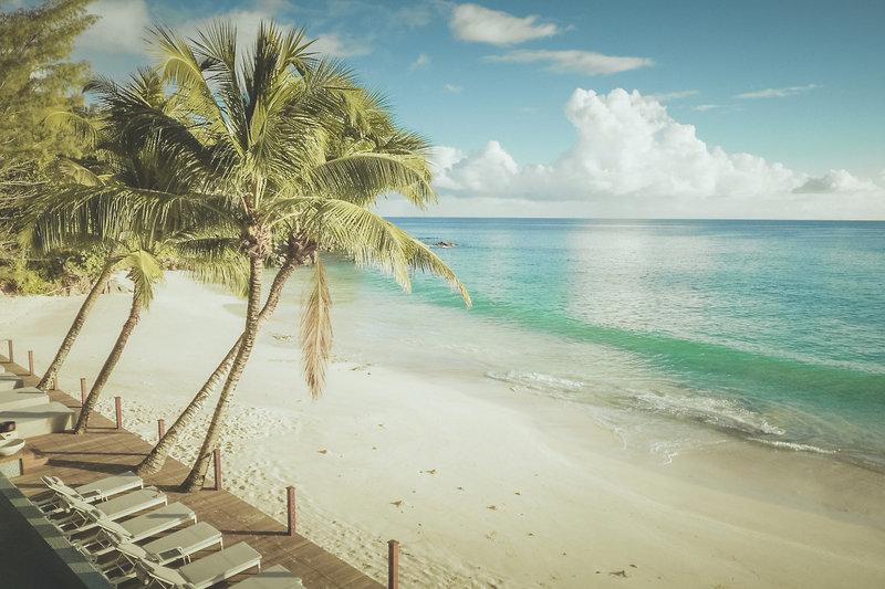 Carana Beach Hotel 2