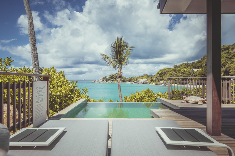Carana Beach Hotel 16