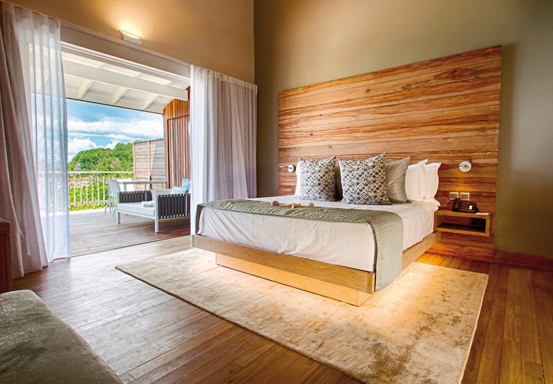 Carana Beach Hotel 2