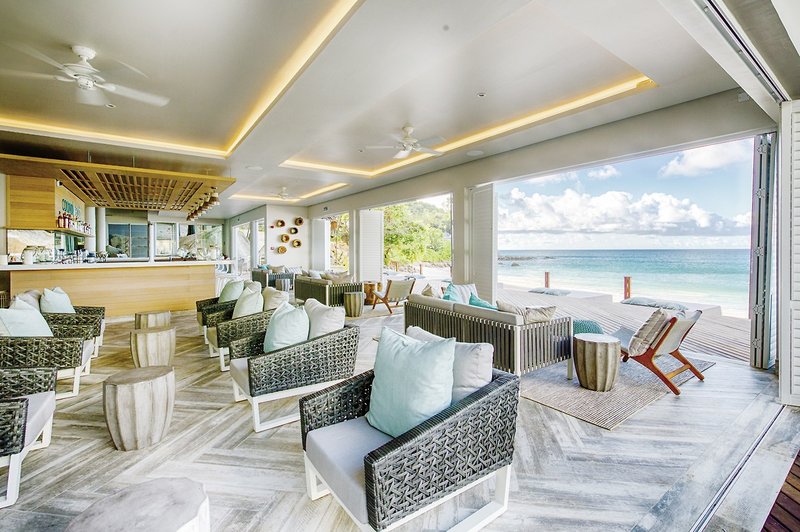 Carana Beach Hotel 5