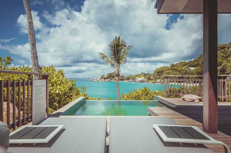 Carana Beach Hotel 14