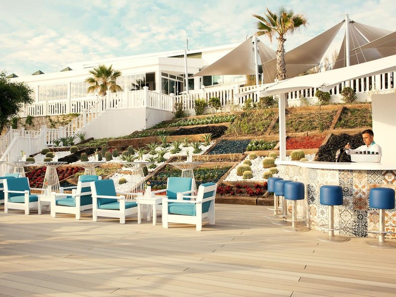 Flora Garden Beach 46