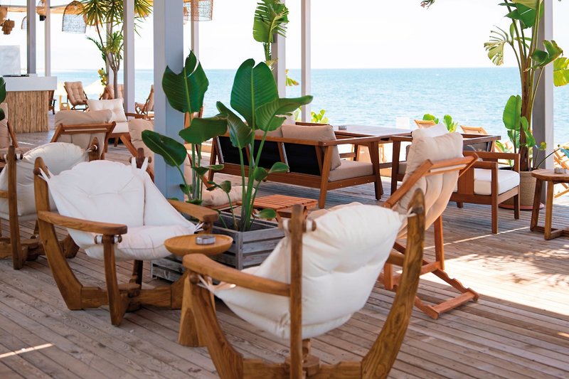 Flora Garden Beach 36