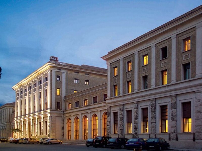 TH Roma - Carpegna Palace Hotel