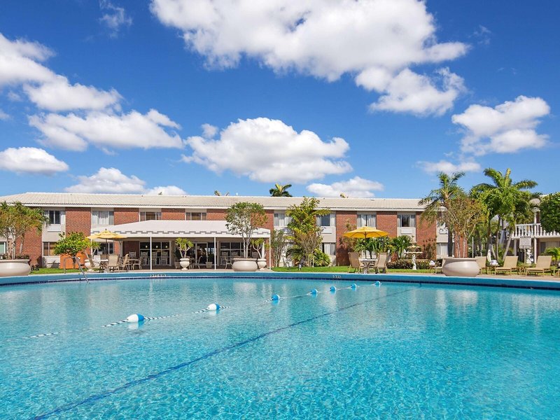 Best Western Palm Beach Lakes 7