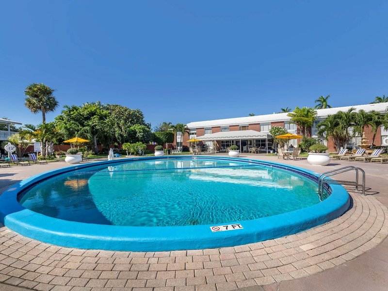 Best Western Palm Beach Lakes 9