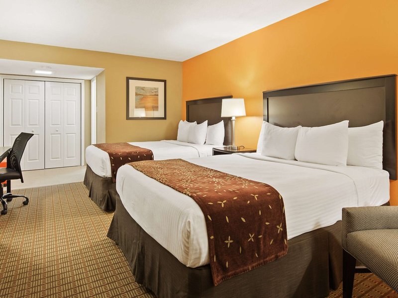 Best Western Palm Beach Lakes 26