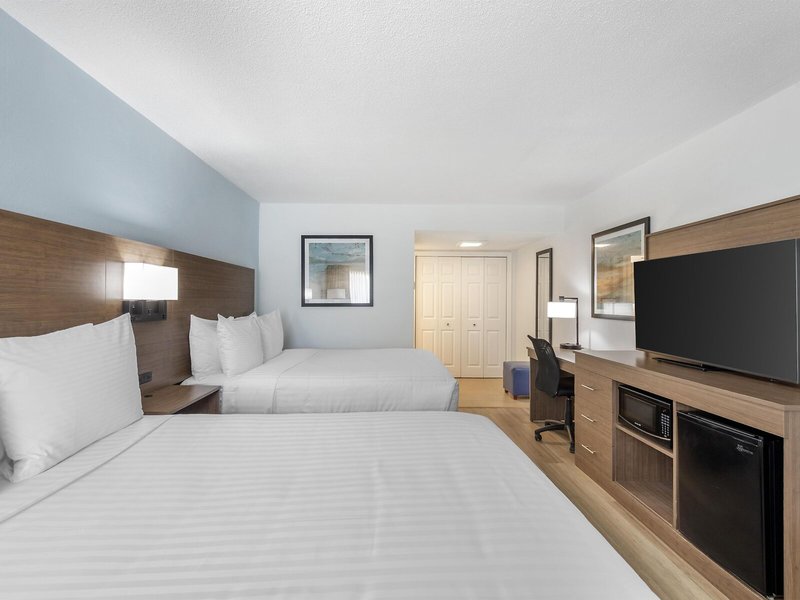 Best Western Palm Beach Lakes 28
