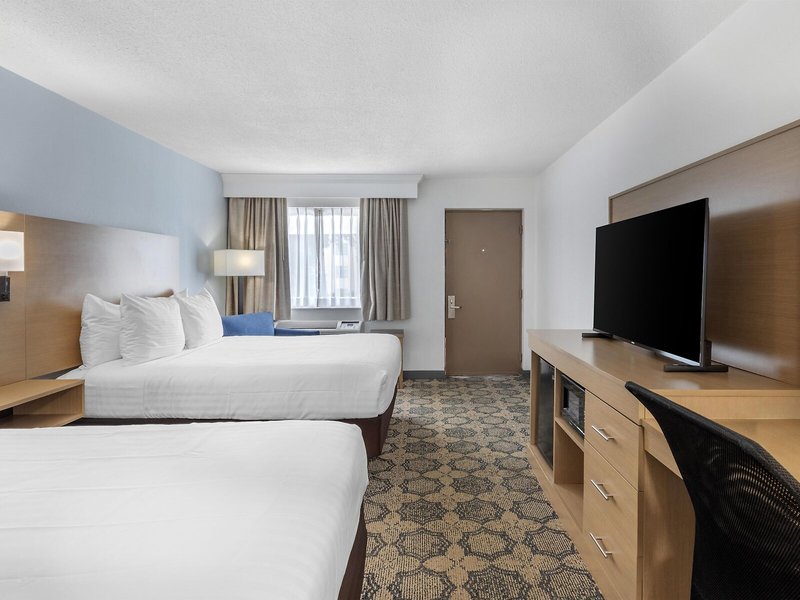 Best Western Palm Beach Lakes 35