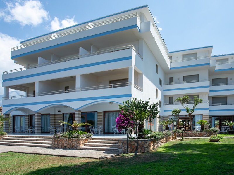 Hotel La Castellana 4