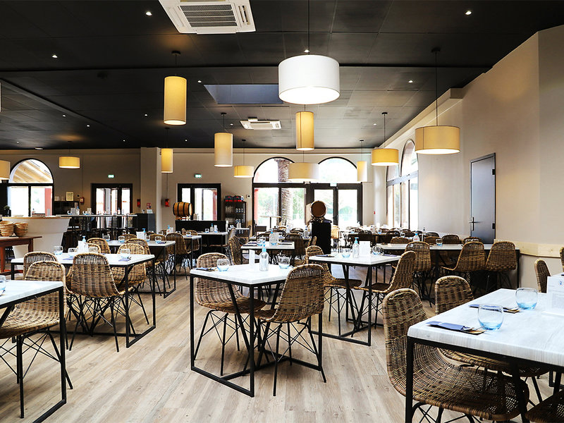 Adonis Arles 6 - Restaurant