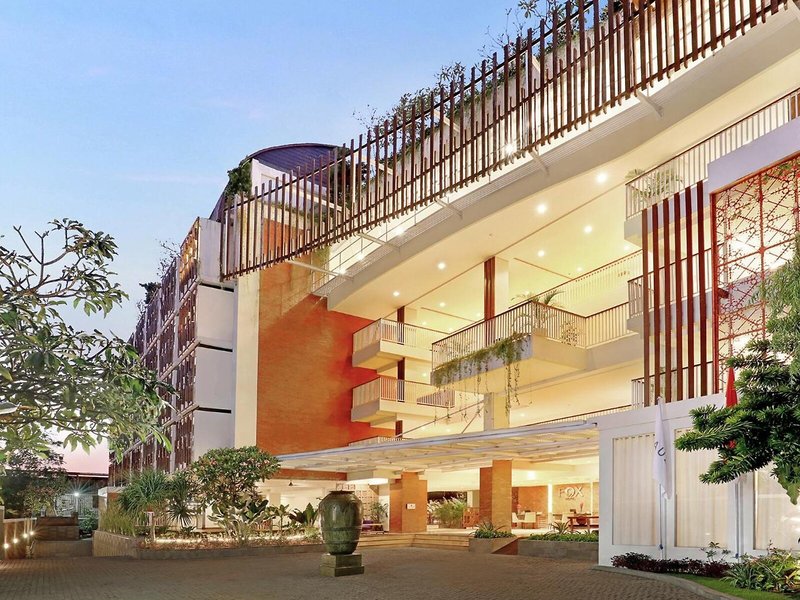 Fox Harris Jimbaran Beach 1