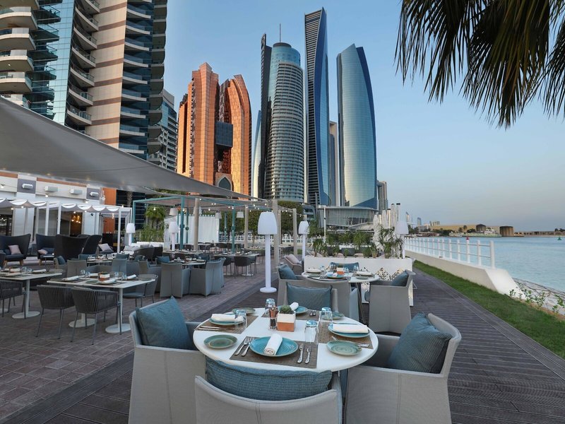 Khalidiya Palace Rayhaan by Rotana 14