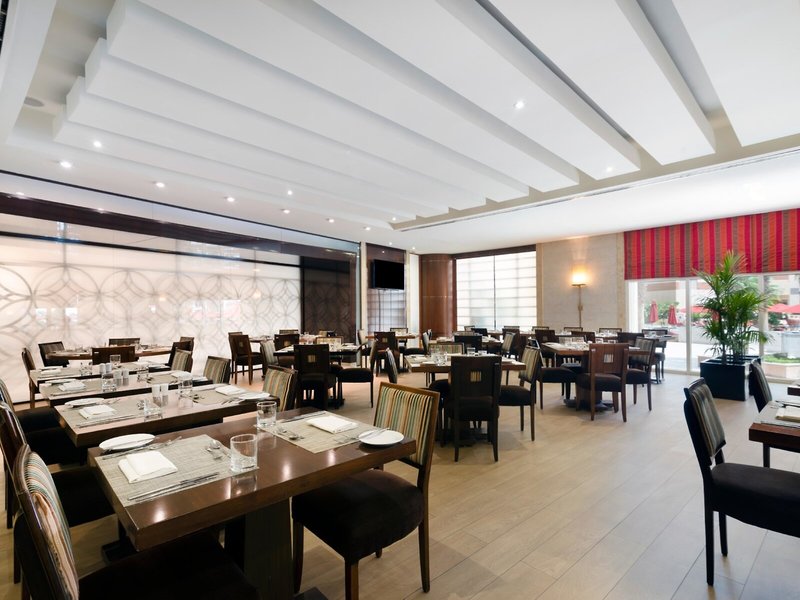 Khalidiya Palace Rayhaan by Rotana 16