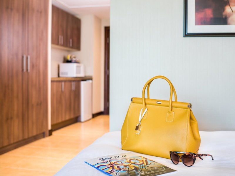 Khalidiya Palace Rayhaan by Rotana 41