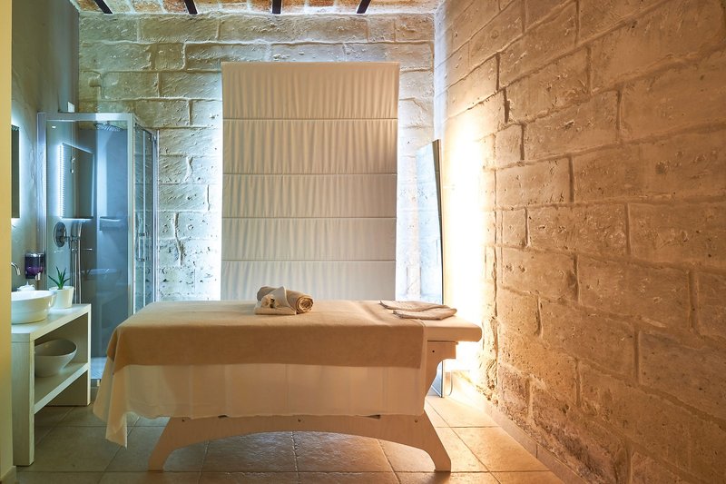 Relais Masseria Le Cesine 12