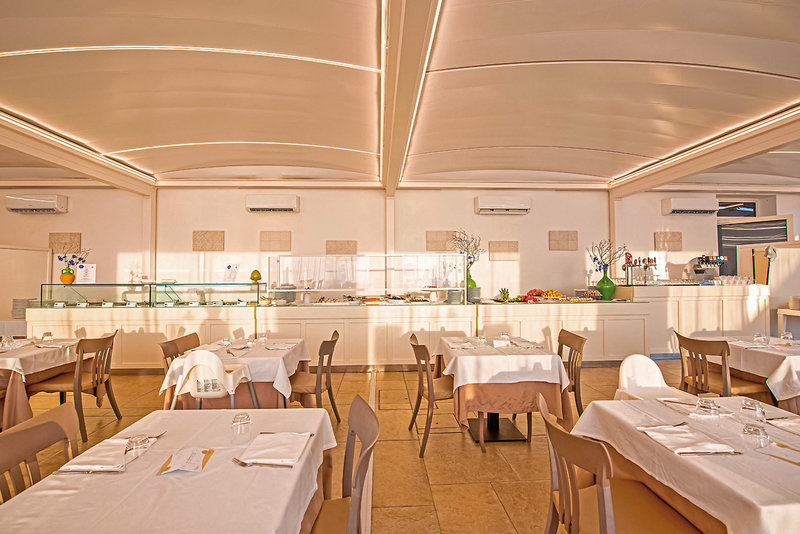 Relais Masseria Le Cesine 12