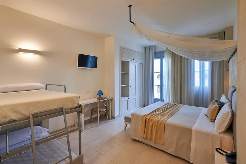 Relais Masseria Le Cesine 16
