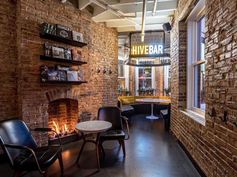 Hotel Hive 17