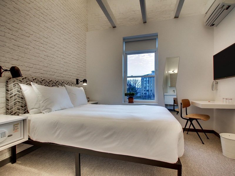 Hotel Hive 23