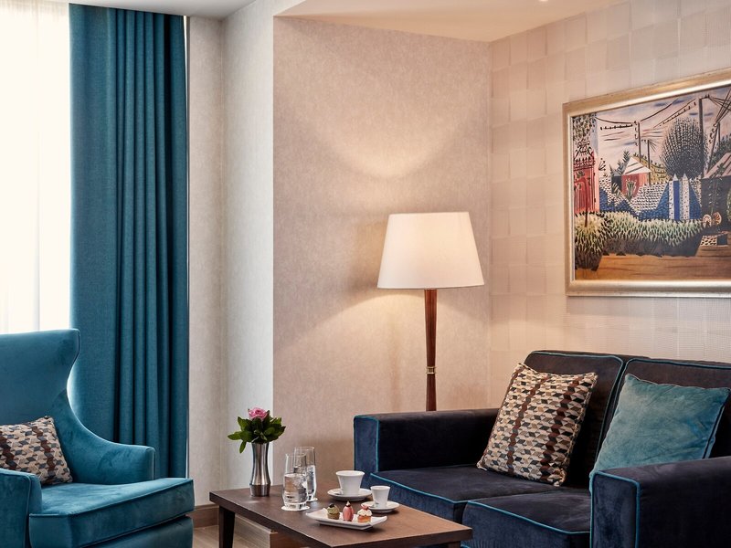 Electra Metropolis Athens 31