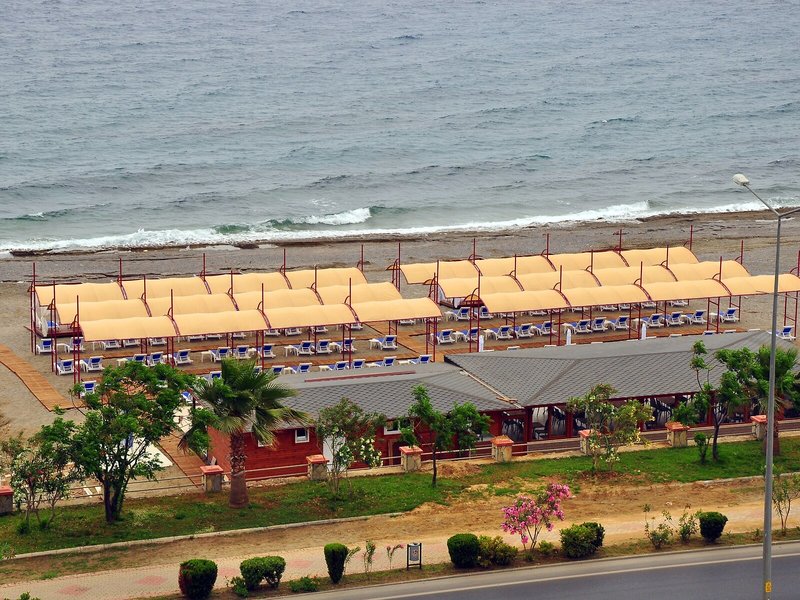 Sey Beach Hotel & Spa 2