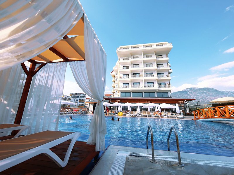 Sey Beach Hotel & Spa 9