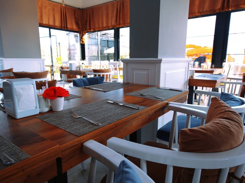 Sey Beach Hotel & Spa 23