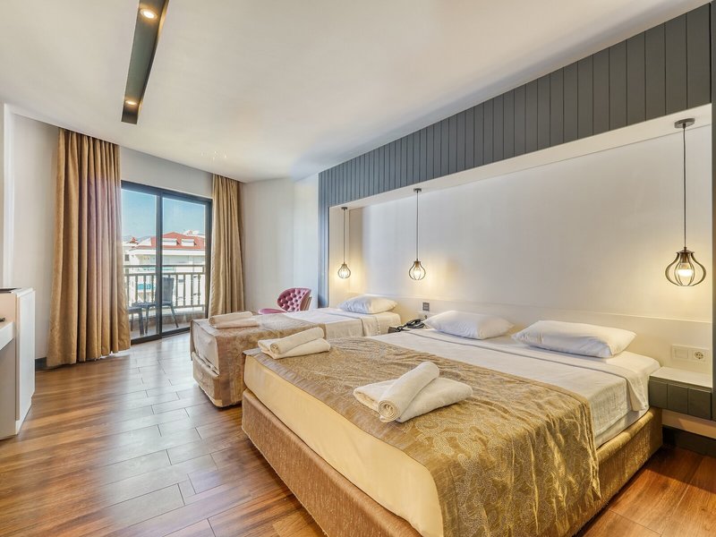Sey Beach Hotel & Spa 35