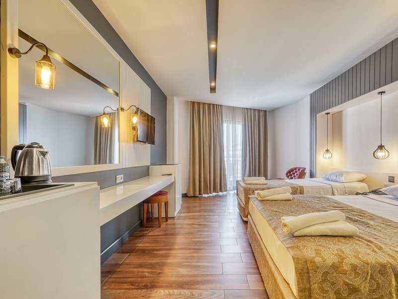 Sey Beach Hotel & Spa 36
