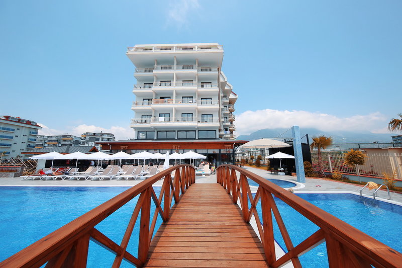 Sey Beach Hotel & Spa 9
