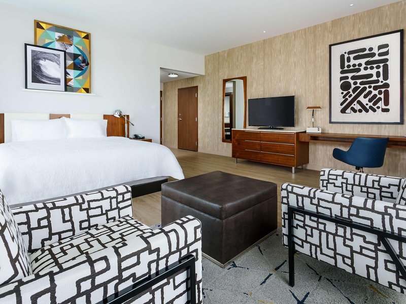 Hampton Inn & Suites Los Angeles/Santa Monica 33