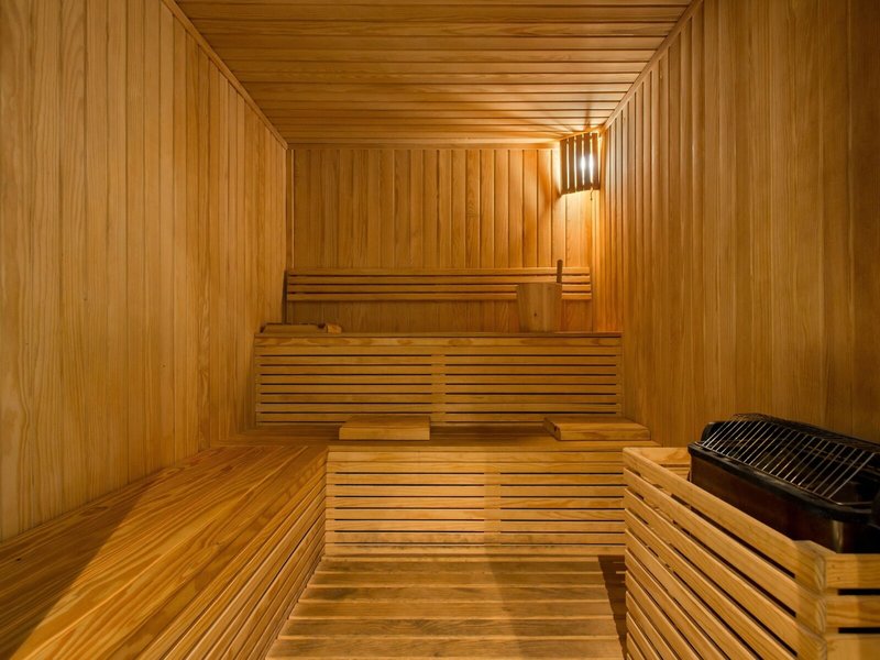 SUNRISE Marina Resort 47